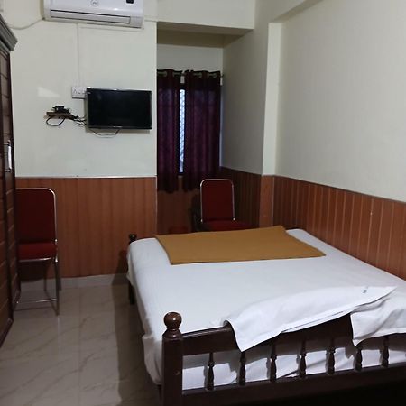 Avanti Inn Guruvāyūr Kültér fotó
