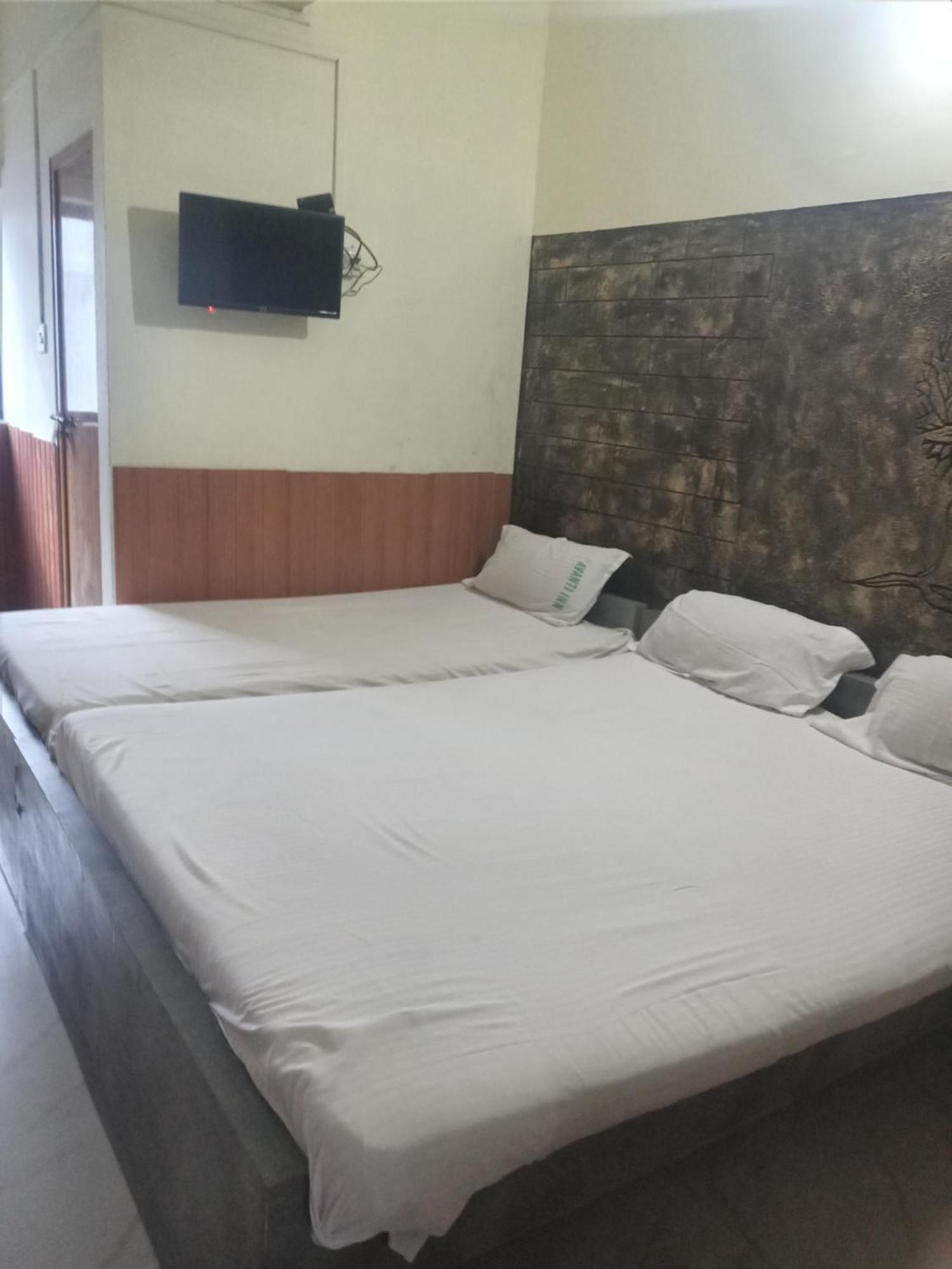 Avanti Inn Guruvāyūr Kültér fotó