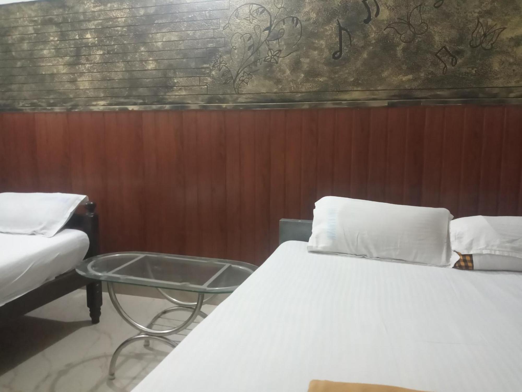 Avanti Inn Guruvāyūr Kültér fotó