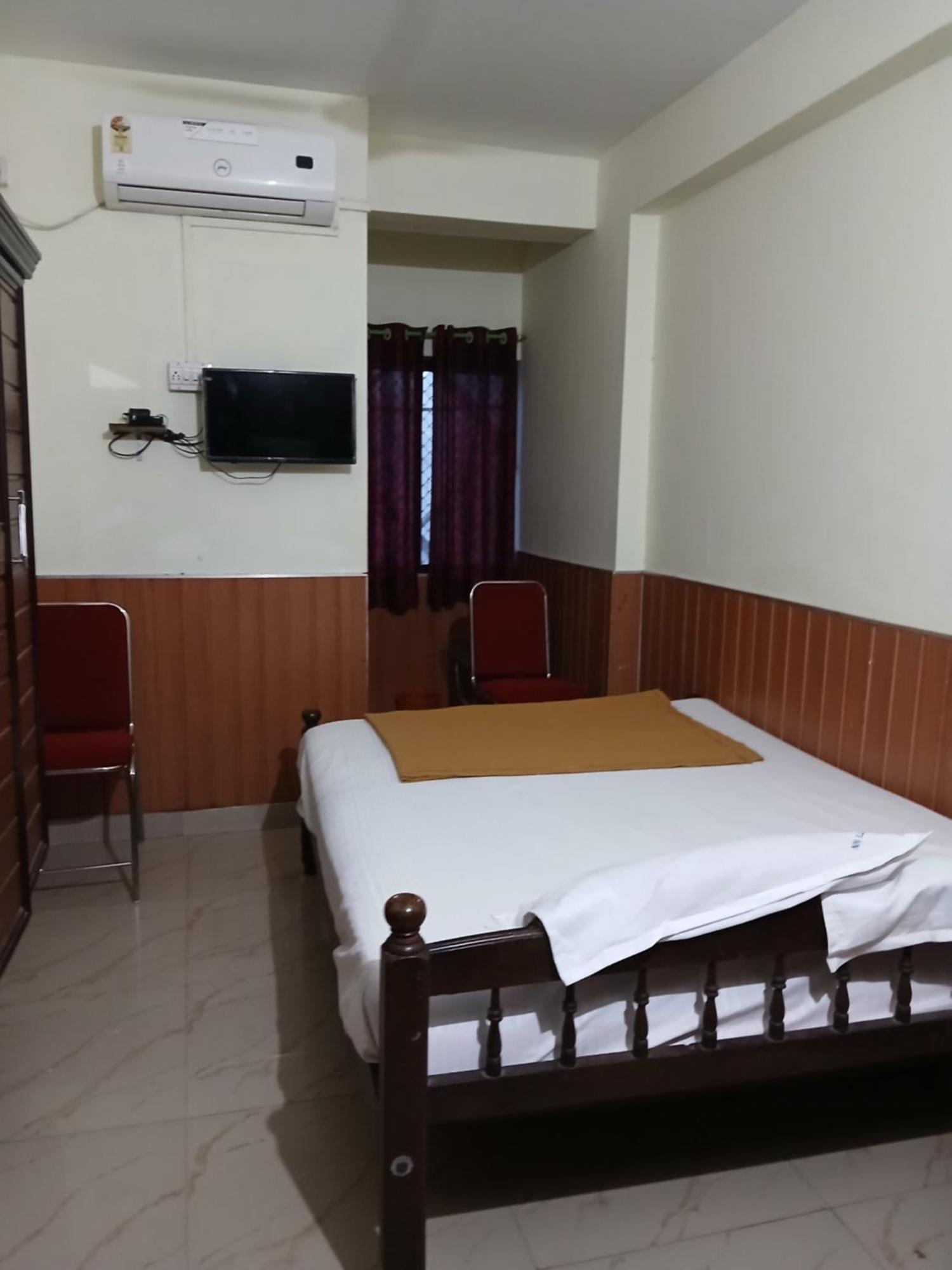 Avanti Inn Guruvāyūr Kültér fotó